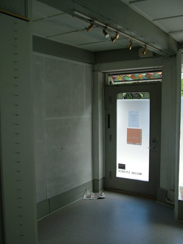 Den tomme butik på Lundenvej 6 taget 2005 af Per Palmkvist Knudsen
