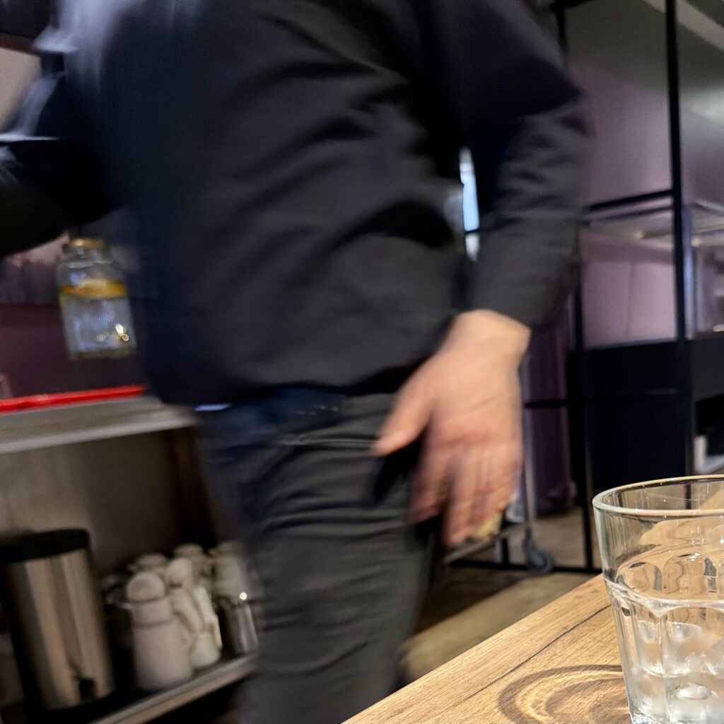 Der var tryk på i Cafe Iso til Vi Spiser Sammen