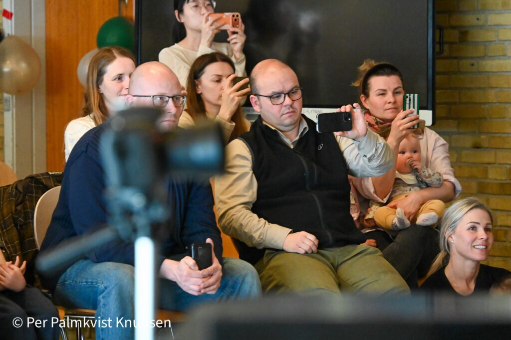 Forældrene ar flittige fotografer